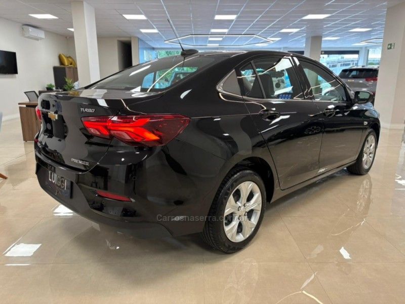 CHEVROLET ONIX 1.0PREMIER PLUS 12V TURBO 2021/2021 LUIGGI AUTOMÓVEIS CARLOS BARBOSA / Carros no Vale
