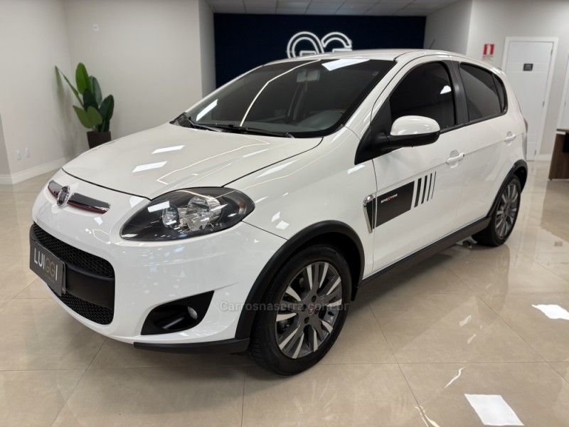 FIAT PALIO 1.6 MPI SPORTING 16V 2013/2013 LUIGGI AUTOMÓVEIS CARLOS BARBOSA / Carros no Vale