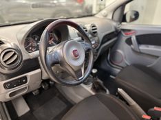 FIAT PALIO 1.6 MPI SPORTING 16V 2013/2013 LUIGGI AUTOMÓVEIS CARLOS BARBOSA / Carros no Vale