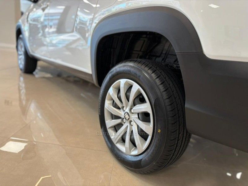 FIAT STRADA 1.3 FREEDOM PLUS CS 8V 2023/2024 LUIGGI AUTOMÓVEIS CARLOS BARBOSA / Carros no Vale