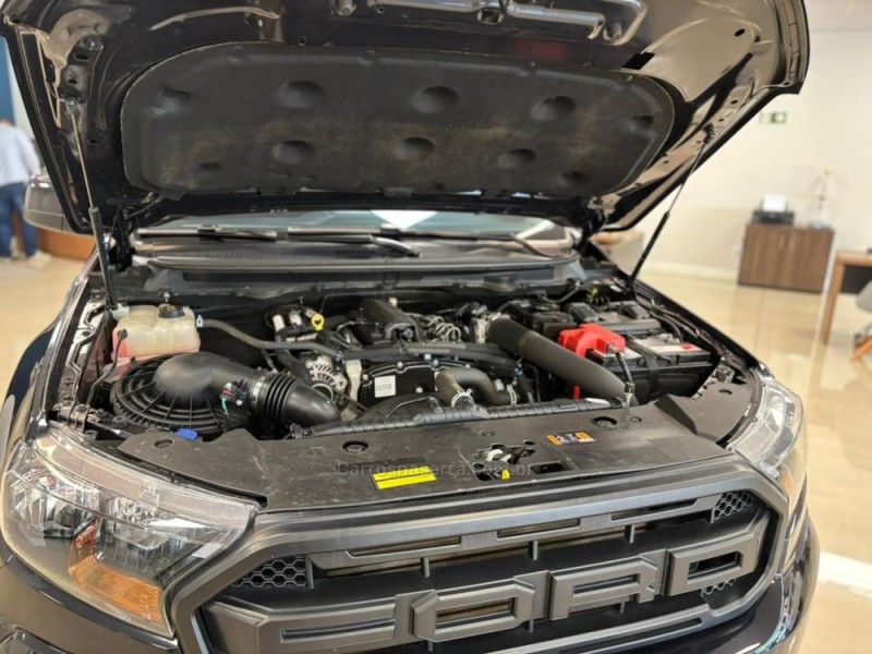FORD RANGER 2.2 XLS 4X4 CD 16V 2022/2023 LUIGGI AUTOMÓVEIS CARLOS BARBOSA / Carros no Vale