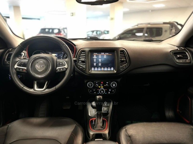 JEEP COMPASS 2.0 16V TRAILHAWK 4X4 2018/2019 LUIGGI AUTOMÓVEIS CARLOS BARBOSA / Carros no Vale