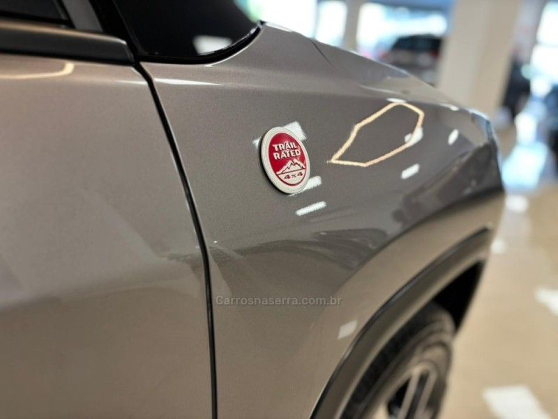 JEEP COMPASS 2.0 16V TRAILHAWK 4X4 2018/2019 LUIGGI AUTOMÓVEIS CARLOS BARBOSA / Carros no Vale