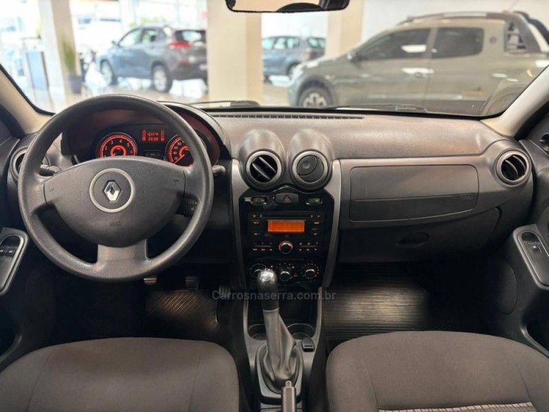 RENAULT SANDERO 1.6 EXPRESSION 16V 2014/2014 LUIGGI AUTOMÓVEIS CARLOS BARBOSA / Carros no Vale