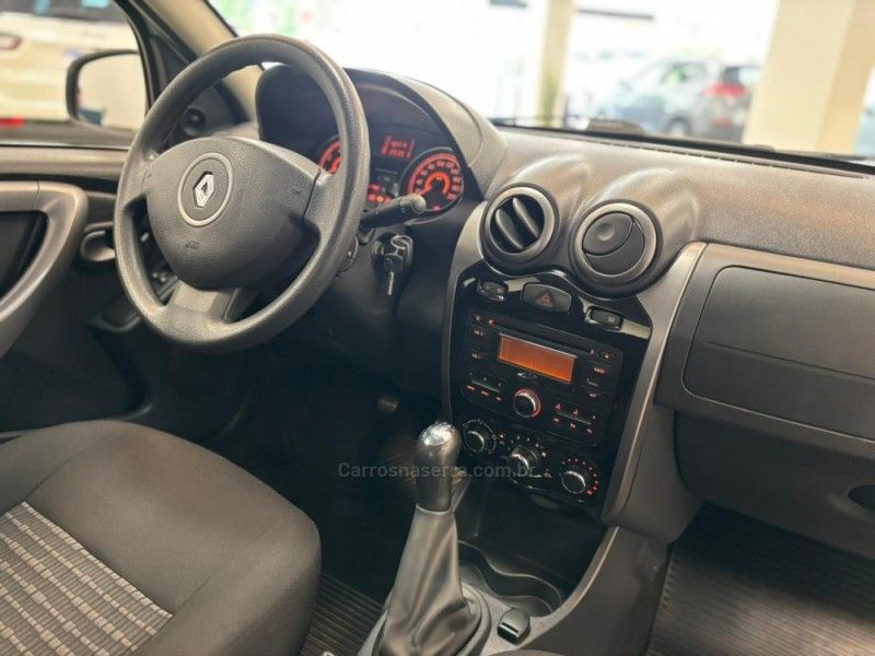 RENAULT SANDERO 1.6 EXPRESSION 16V 2014/2014 LUIGGI AUTOMÓVEIS CARLOS BARBOSA / Carros no Vale