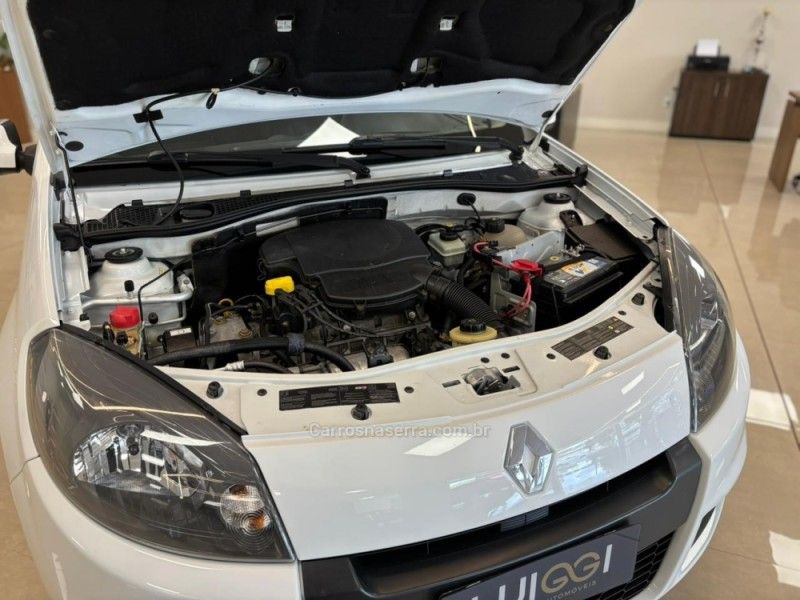 RENAULT SANDERO 1.6 EXPRESSION 16V 2014/2014 LUIGGI AUTOMÓVEIS CARLOS BARBOSA / Carros no Vale