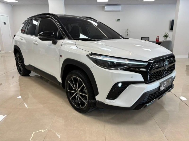 TOYOTA COROLLA 2.0 CROSS GR-S 16V 2022/2023 LUIGGI AUTOMÓVEIS CARLOS BARBOSA / Carros no Vale