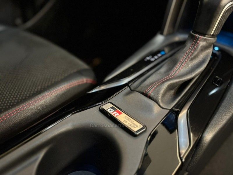 TOYOTA COROLLA 2.0 CROSS GR-S 16V 2022/2023 LUIGGI AUTOMÓVEIS CARLOS BARBOSA / Carros no Vale