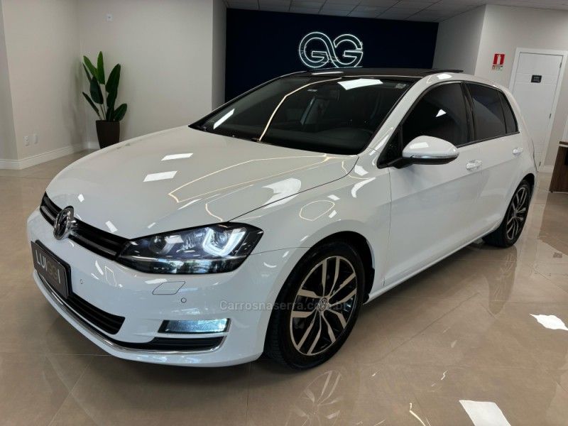 VOLKSWAGEN GOLF 1.4 TSI HIGHLINE 16V 2013/2014 LUIGGI AUTOMÓVEIS CARLOS BARBOSA / Carros no Vale