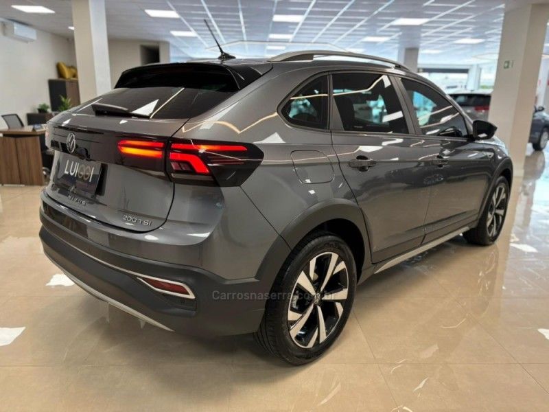 VOLKSWAGEN NIVUS 1.0 TSI HIGHLINE 2023/2023 LUIGGI AUTOMÓVEIS CARLOS BARBOSA / Carros no Vale