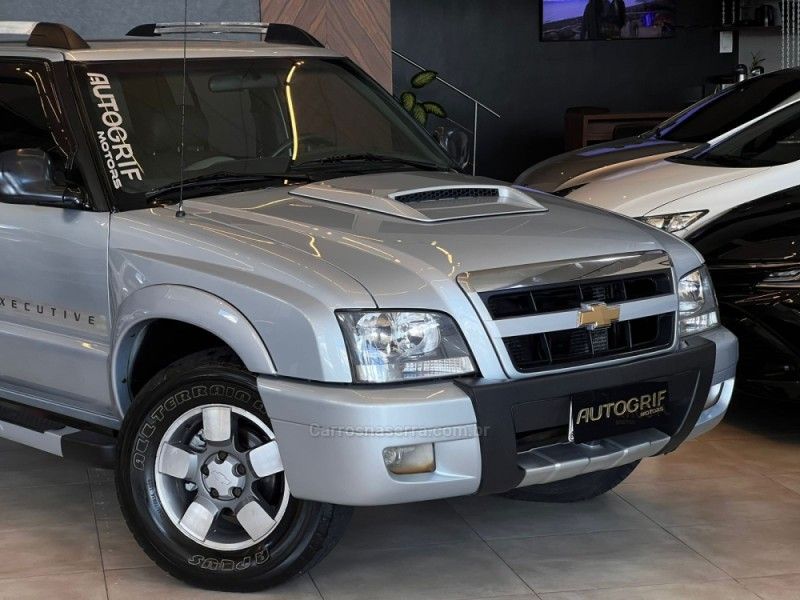 CHEVROLET S10 2.4 MPFI EXECUTIVE 4X2 CD 8V 2010/2010 AUTOGRIF MOTORS CAMPO BOM / Carros no Vale CHEVROLET S10 2.4 MPFI EXECUTIVE 4X2 CD 8V 2010/2010 AUTOGRIF MOTORS CAMPO BOM / Carros no Vale