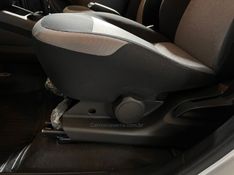 CHEVROLET SPIN 1.8 ADVANTAGE 8V 2018/2018 AUTOGRIF MOTORS CAMPO BOM / Carros no Vale