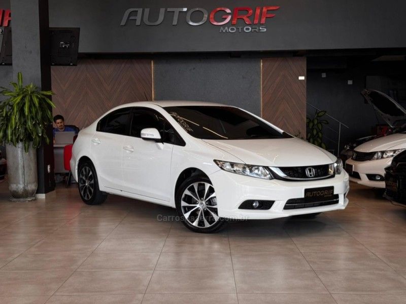 HONDA CIVIC 2.0 LXR 16V 2016/2016 AUTOGRIF MOTORS CAMPO BOM / Carros no Vale