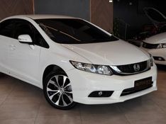 HONDA CIVIC 2.0 LXR 16V 2016/2016 AUTOGRIF MOTORS CAMPO BOM / Carros no Vale