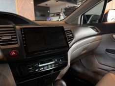 HONDA CIVIC 2.0 LXR 16V 2016/2016 AUTOGRIF MOTORS CAMPO BOM / Carros no Vale