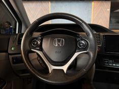 HONDA CIVIC 2.0 LXR 16V 2016/2016 AUTOGRIF MOTORS CAMPO BOM / Carros no Vale