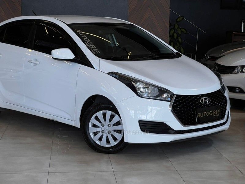 HYUNDAI HB20S 1.0 UNIQUE 12V 2018/2019 AUTOGRIF MOTORS CAMPO BOM / Carros no Vale