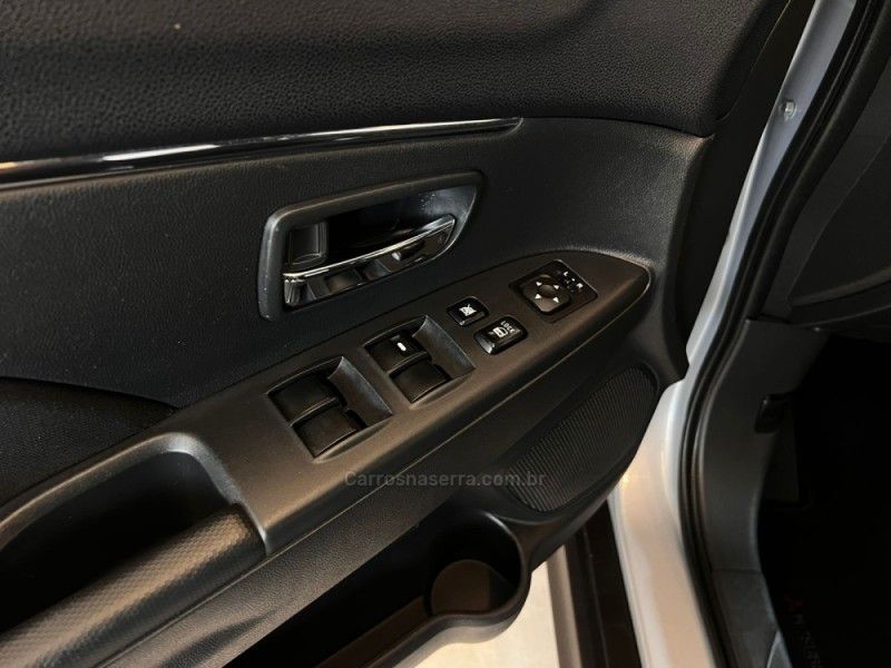 MITSUBISHI ASX 2.0 4X2 16V 2014/2014 AUTOGRIF MOTORS CAMPO BOM / Carros no Vale MITSUBISHI ASX 2.0 4X2 16V 2014/2014 AUTOGRIF MOTORS CAMPO BOM / Carros no Vale