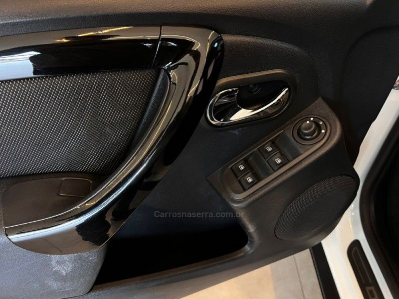 RENAULT DUSTER 2.0 DYNAMIQUE 4X2 16V 2019/2020 AUTOGRIF MOTORS CAMPO BOM / Carros no Vale