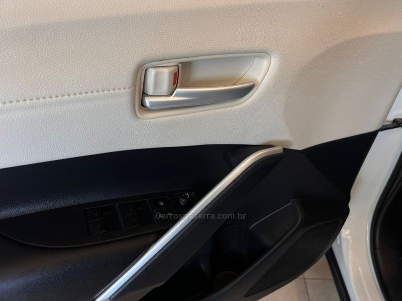 TOYOTA COROLLA 1.8 CROSS XRX 16V HÍBRIDO 2022/2023 AUTOGRIF MOTORS CAMPO BOM / Carros no Vale