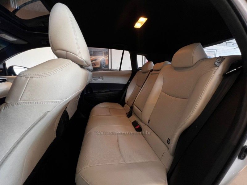 TOYOTA COROLLA 1.8 CROSS XRX 16V HÍBRIDO 2022/2023 AUTOGRIF MOTORS CAMPO BOM / Carros no Vale