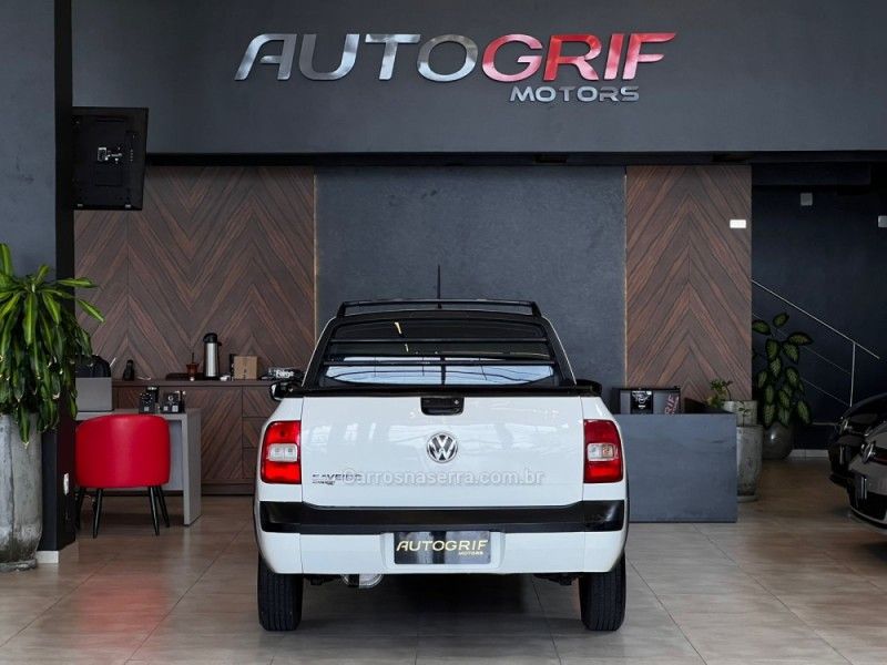VOLKSWAGEN SAVEIRO 1.6 MI CS 8V G.V 2012/2012 AUTOGRIF MOTORS CAMPO BOM / Carros no Vale
