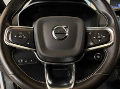 VOLVO XC 40 1.5 T5 HÍBRIDO R-DESIGN FWD 2021/2021 AUTOGRIF MOTORS CAMPO BOM / Carros no Vale