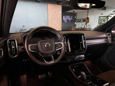 VOLVO XC 40 1.5 T5 HÍBRIDO R-DESIGN FWD 2021/2021 AUTOGRIF MOTORS CAMPO BOM / Carros no Vale
