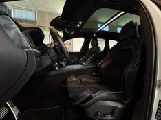 VOLVO XC60 2.0 T5 R DESIGN TURBO 2018/2018 AUTOGRIF MOTORS CAMPO BOM / Carros no Vale