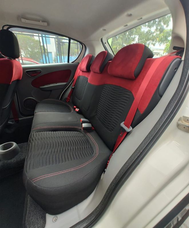 Fiat Palio SPORTING 1.6 16V 2012/2013 RENNER AUTOMÓVEIS LAJEADO / Carros no Vale