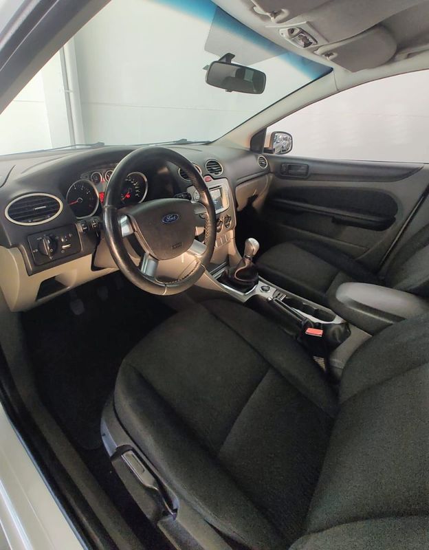 Ford Focus 1.6 S/SE/SE Plus 8V/16V 2012/2013 RENNER AUTOMÓVEIS LAJEADO / Carros no Vale Ford Focus 1.6 S/SE/SE Plus 8V/16V 2012/2013 RENNER AUTOMÓVEIS LAJEADO / Carros no Vale