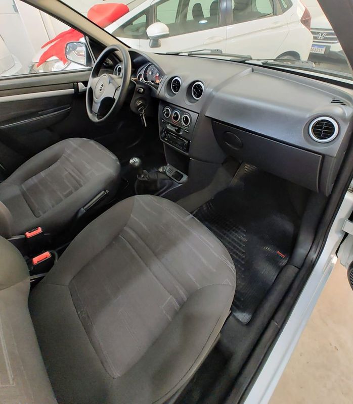 CHEVROLET PRISMA Sed Maxx/ LT 1.4 8V ECONOF 2010/2010 RENNER AUTOMÓVEIS LAJEADO / Carros no Vale