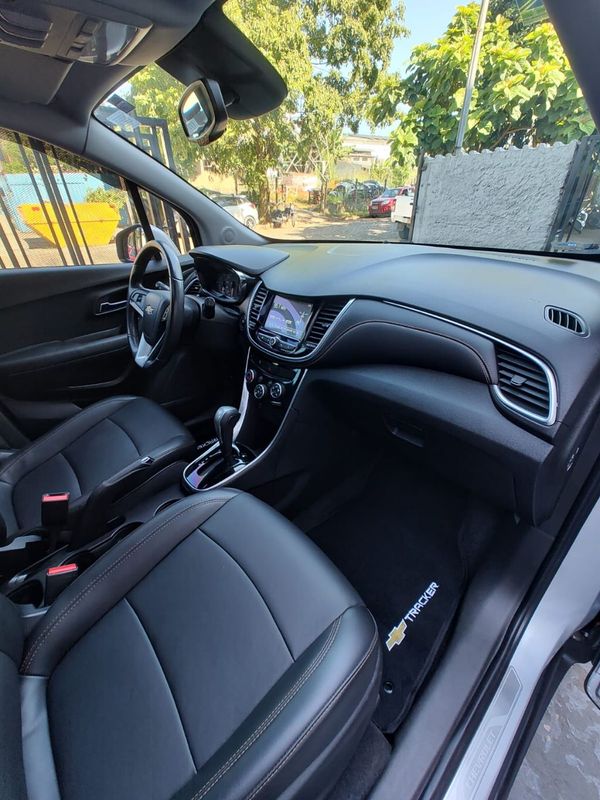 CHEVROLET TRACKER Premier 1.4 Turbo 16V 2018/2019 RENNER AUTOMÓVEIS LAJEADO / Carros no Vale