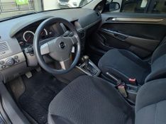 CHEVROLET Vectra GT 2.0 MPFI 8V FlexPower Mec. 2009/2010 RENNER AUTOMÓVEIS LAJEADO / Carros no Vale