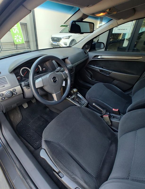 CHEVROLET Vectra GT 2.0 MPFI 8V FlexPower Mec. 2009/2010 RENNER AUTOMÓVEIS LAJEADO / Carros no Vale