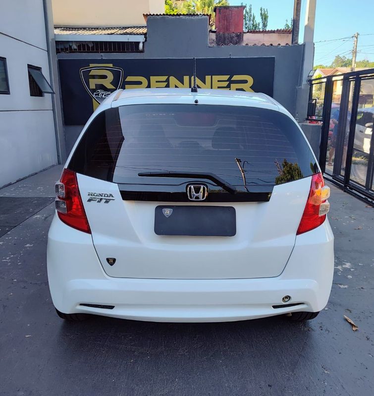 Honda Fit LX 1.4/ 8V/16V Mec. 2012/2013 RENNER AUTOMÓVEIS LAJEADO / Carros no Vale