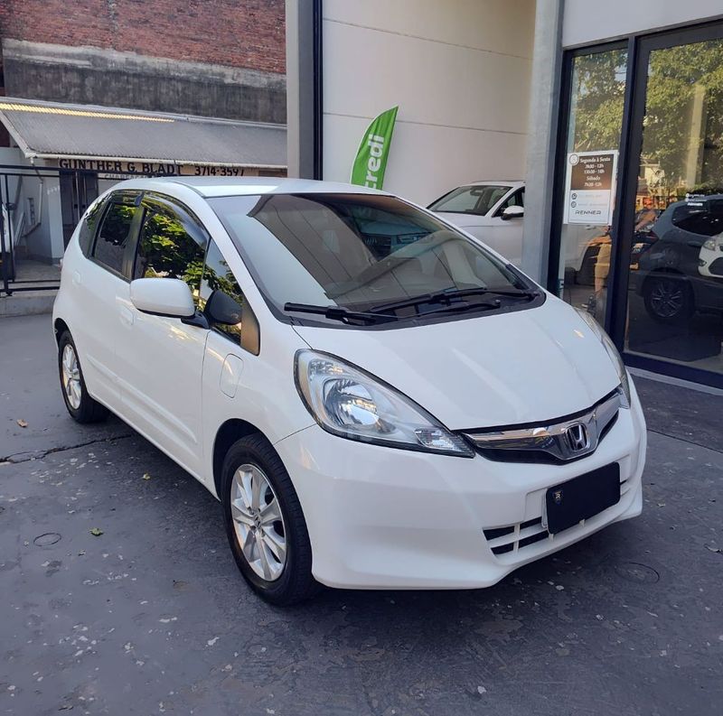 Honda Fit LX 1.4/ 8V/16V Mec. 2012/2013 RENNER AUTOMÓVEIS LAJEADO / Carros no Vale