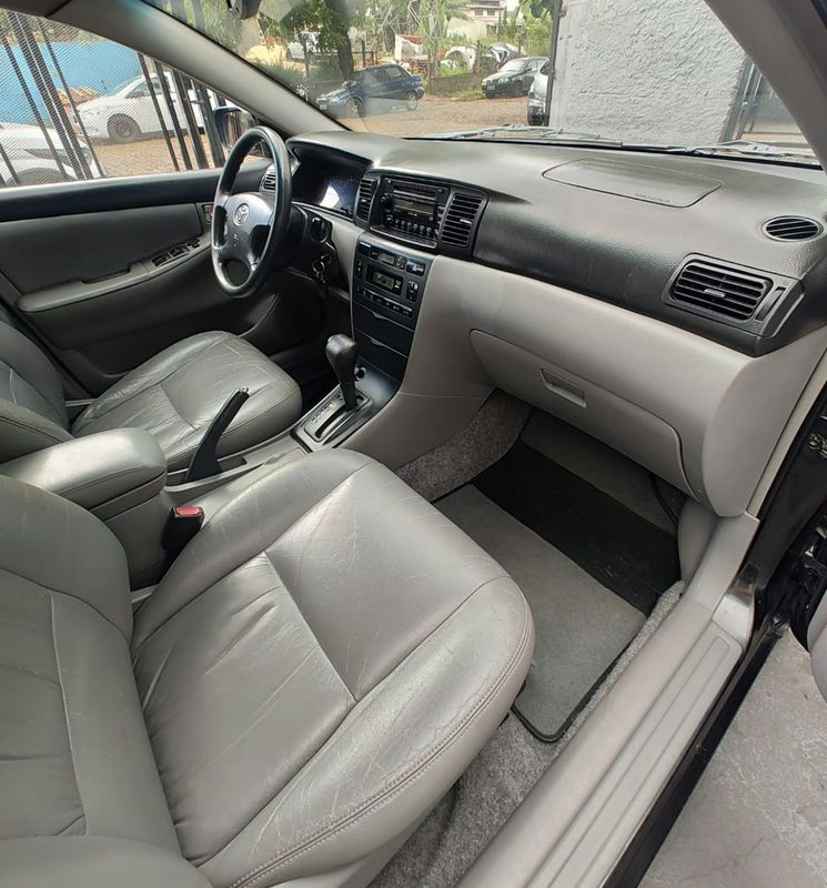 Toyota Corolla SE-G 1.8/ 16V 2005/2005 RENNER AUTOMÓVEIS LAJEADO / Carros no Vale