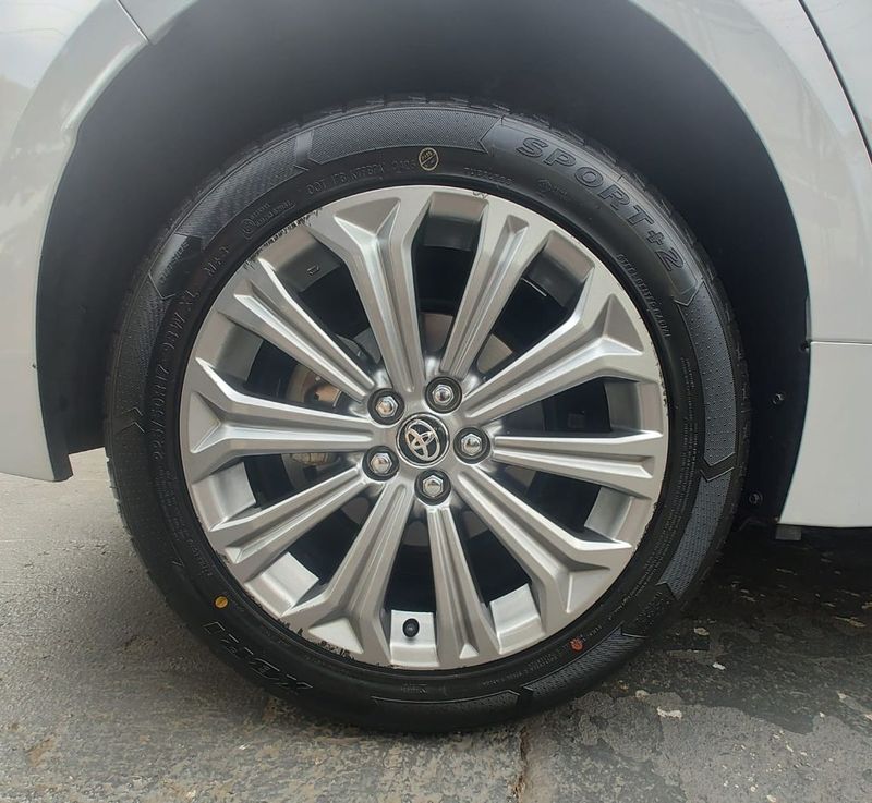 Toyota Corolla XEi 2.0 16V 2019/2020 RENNER AUTOMÓVEIS LAJEADO / Carros no Vale