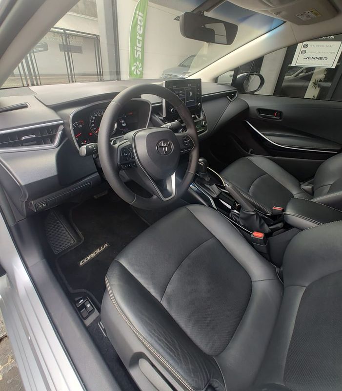 Toyota Corolla XEi 2.0 16V 2019/2020 RENNER AUTOMÓVEIS LAJEADO / Carros no Vale