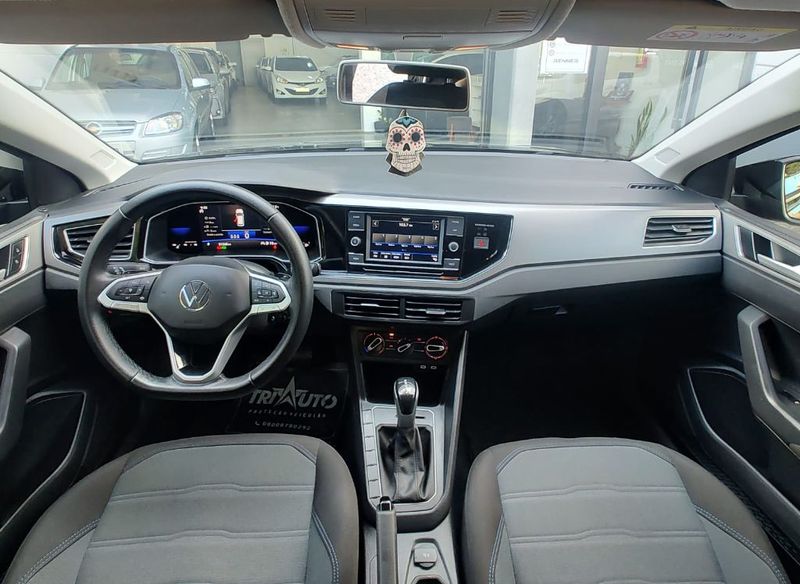 VOLKSWAGEN Nivus Comfortline 1.0 200 TSI 2022/2023 RENNER AUTOMÓVEIS LAJEADO / Carros no Vale