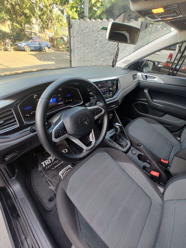 VOLKSWAGEN Nivus Comfortline 1.0 200 TSI 2022/2023 RENNER AUTOMÓVEIS LAJEADO / Carros no Vale