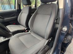 VOLKSWAGEN Polo 1.6 Mi/S.Ouro Mi Tot 8V 2010/2011 RENNER AUTOMÓVEIS LAJEADO / Carros no Vale