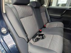 VOLKSWAGEN Polo 1.6 Mi/S.Ouro Mi Tot 8V 2010/2011 RENNER AUTOMÓVEIS LAJEADO / Carros no Vale