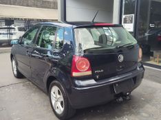 VOLKSWAGEN Polo 1.6 Mi/S.Ouro Mi Tot 8V 2010/2011 RENNER AUTOMÓVEIS LAJEADO / Carros no Vale