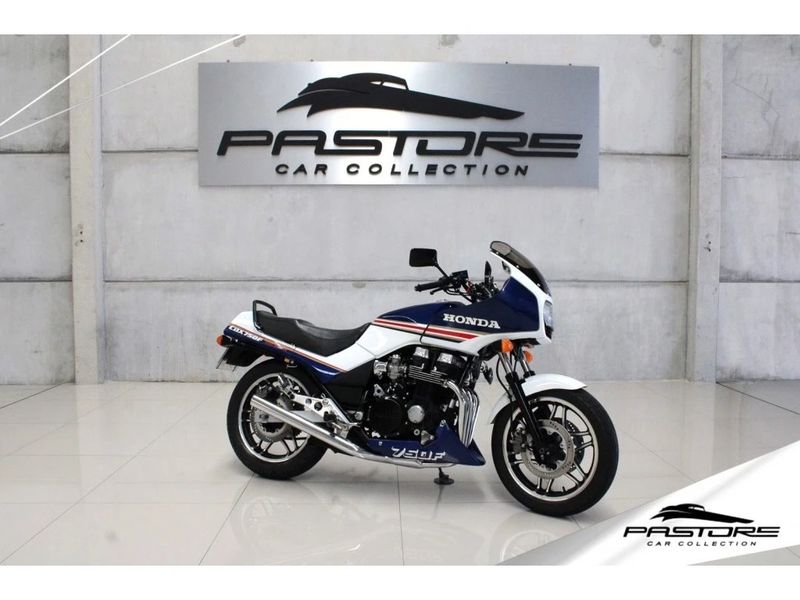 HONDA CBX 750 FOUR CBX 750 FOUR 1987/1988 PASTORE CAR COLLECTION BENTO GONÇALVES / Carros no Vale