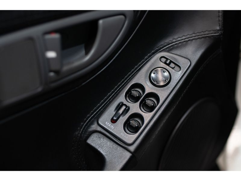 HONDA CIVIC 1.6 VTI CRX TARGA 16V 1993/1993 PASTORE CAR COLLECTION BENTO GONÇALVES / Carros no Vale