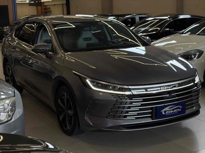 BYD KING 1.5 DM-I PHEV GS 2024/2025 LEHMEN VEÍCULOS VENÂNCIO AIRES / Carros no Vale