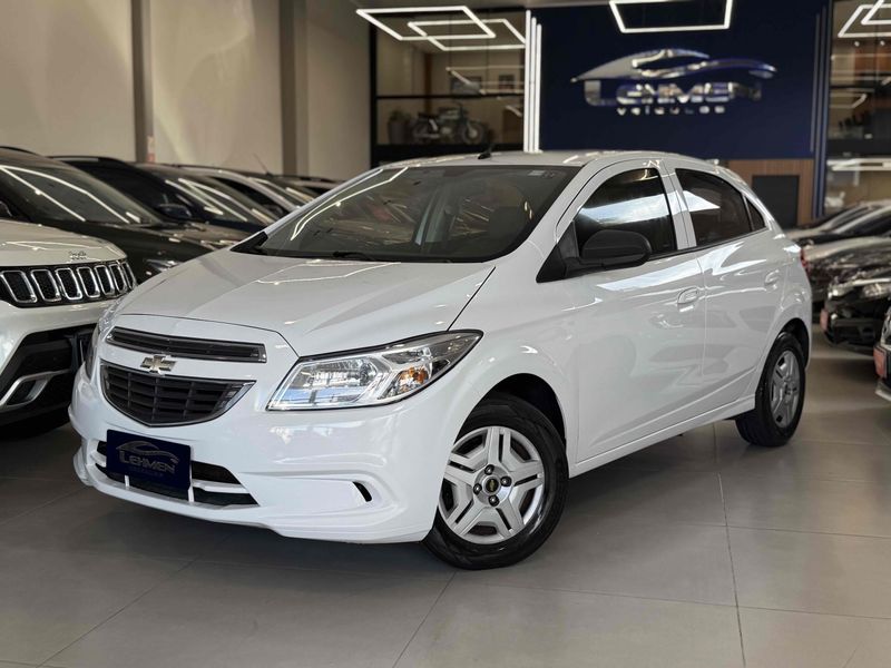 CHEVROLET ONIX 1.0 MPFI LT 8V 2014/2015 LEHMEN VEÍCULOS VENÂNCIO AIRES / Carros no Vale