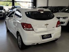 CHEVROLET ONIX 1.0 MPFI LT 8V 2014/2015 LEHMEN VEÍCULOS VENÂNCIO AIRES / Carros no Vale